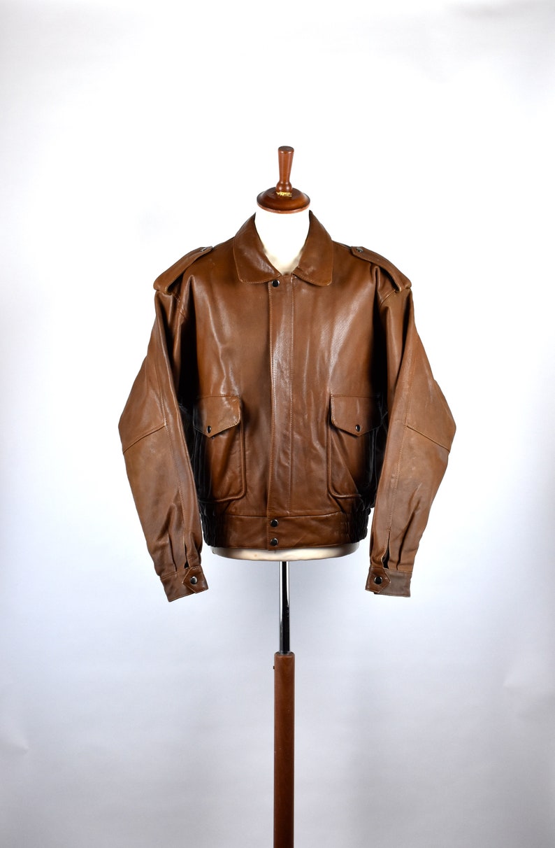 Beautiful Brown Leather Er Jacket By Stuart Mcguire Men S Size Large