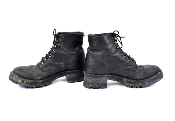 Schwarzes Leder Georgien Damenstiefel mit Messing Hardware und Vibram Sohlen Schwarzes Leder Georgien Damenstiefel mit Messing Hardware und Vibram Sohlen