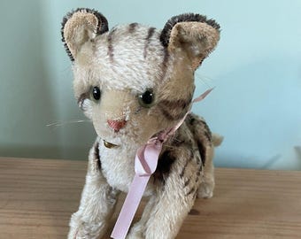 1950年代製、シュタイフ社製ヴィンテージ猫リジーぬいぐるみ（型番不明