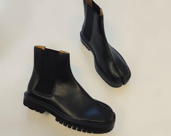 Leather Tabi Shoes Split Toe Ankle Boots Japanese Style Mary Janes Handmade Retro Winter Boots For Men & Women Handmade Minimalist Footwear