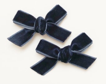 Navy Pigtail Bows, Velvet Bows, Girls Piggie Bows, Pigtail Hair Bows, Navy Hair Bow, Navy Blue Bow, Bows for Pigtails, Navy Velvet Bow