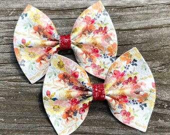 Autumn Floral Pigtail Bows, Fall Hair Bows, Girls Piggie Bows, Pigtail Hair Bows, Toddler Pigtail Bows, Leather Pigtail Bows, Floral Bows