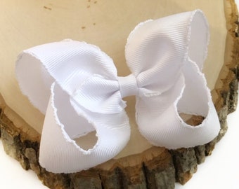 White Moonstitch Bow, White Hair Bow, Girls White Bow, White Boutique Bow, Toddler Bow, Moonstitch Hair Bows, White Bow Barrette