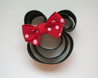 Mouse with a Red Bow Hair Clip, Toddler Hair Clip, Minnie Mouse Hair Clip, Girls Minnie Hair Clip, Minnie Mouse Party Favor, Bows for Girls