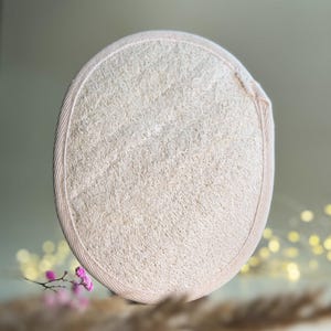 Natural Loofah Sponge | Organic Body Scrubber | Eco-friendly Spa Accessory | Perfect Self-Care Gift