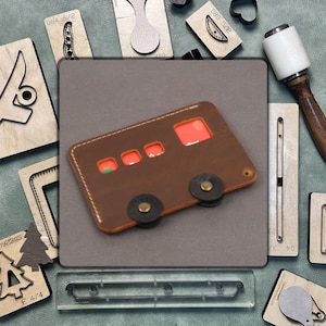 Tarjetero con forma de autobús personalizado, troquelado de cuero y metal, herramienta artesanal de cuero, ideal para proyectos de bricolaje y regalos personalizados.