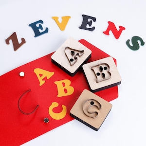 26 Letter Cutting Dies, Complete Set of Letter Die Cutters, Custom Keychain Leather Punch Tools for Leather and Paper Cutting