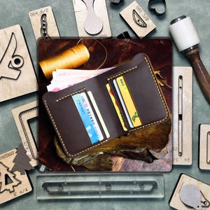 Cartera corta de cuero hecha a mano con troqueles, cuchillo de acero para cuero DIY, juego de herramientas para perforar papel kraft para manualidades de cuero personalizadas
