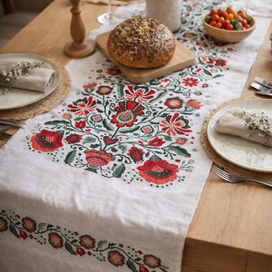Handbroderad ukrainsk Rushnyk-handduk, folkligt blommönster, ljus dekorativ bordslöpare 220 x 31 cm