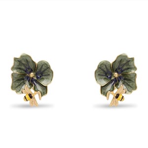 Boho flower bee drop earrings for women, elegant green flower bee drop dingle earrings, vintage minimalist floral earrings gift for mom