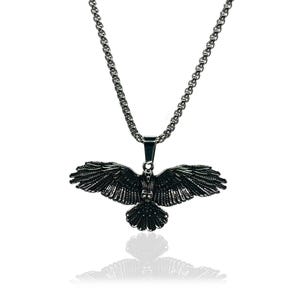 Raven Pendant Necklace – Stainless Steel Bird Pendant, Gothic Crow Jewelry, Unisex Chain