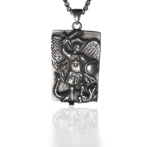 Colgante de San Jorge y el dragón, collar de plata con San Jorge mata al dragón, estatua de guerrero griego que nos protege, joyería religiosa