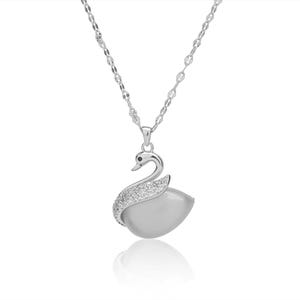 Minimalist Schwan hängende Halskette, Sterling Silber Schwan Ente Vogel Edelstein winzigen Charme, minimale Schwan Liebhaber Yoga Sommer Halsketten