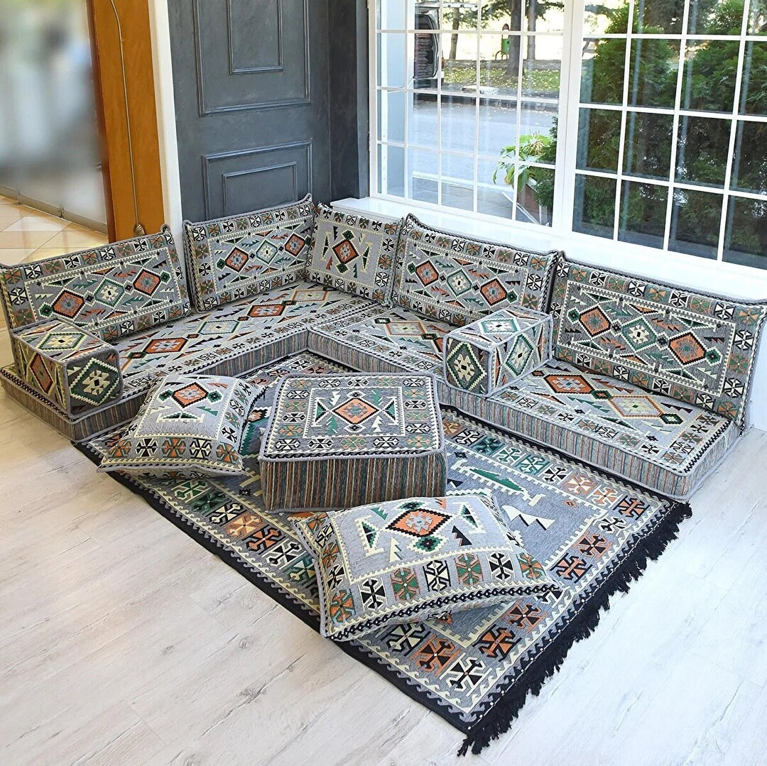 Majilis Rug Arabic Majlis Floor Sofa Set, Kilim Rug, Lounge Cushions - Etsy