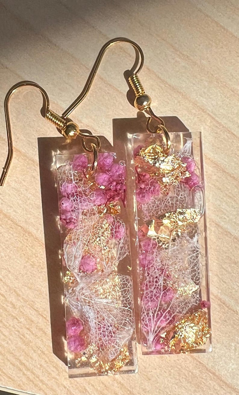 Unique Resin Ear Rings Handmade Resin Earrings: Real Flowers, Gold Leaf, and Skeleton Leaves ...