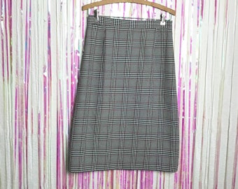 Vintage 1980s Perfect Plaid High Waisted Skirt