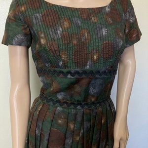 Stunning Vintage 50s Dark Circles Bow Back Mini Dress image 2