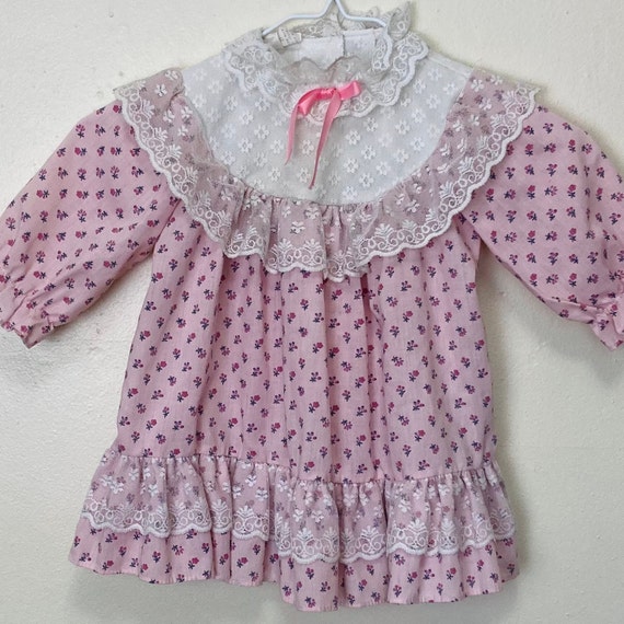 Lacy Collared Pink Calico Vintage 70s Girls Ruffle