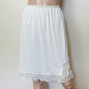 Cream White Lace Side Slit Vintage Mid Century 1950s Vassarette Nylon Lingerie Slip Skirt