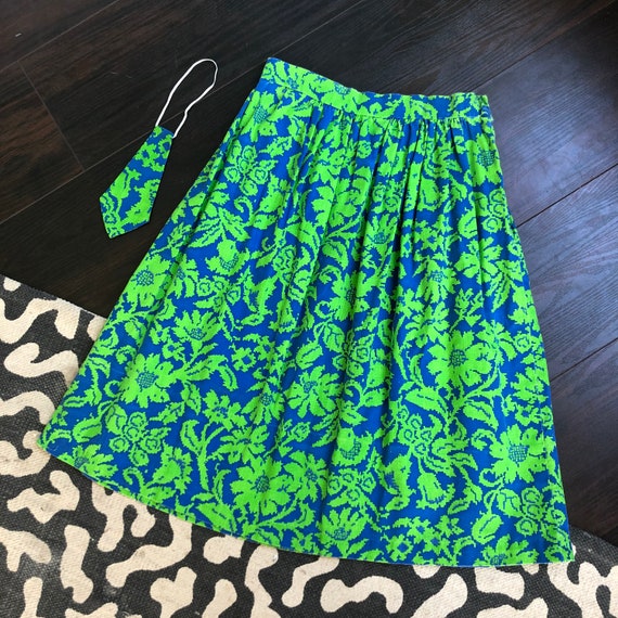 Vintage 70s Green and Blue Psychedelic Skirt and … - image 7