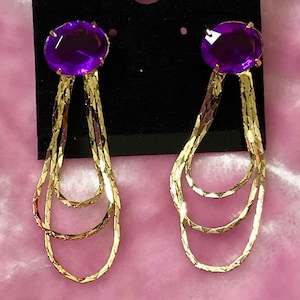 Purple Candy Lucite Gem Vintage 80s Gold Tone Chain Dangle Pierced Earrings