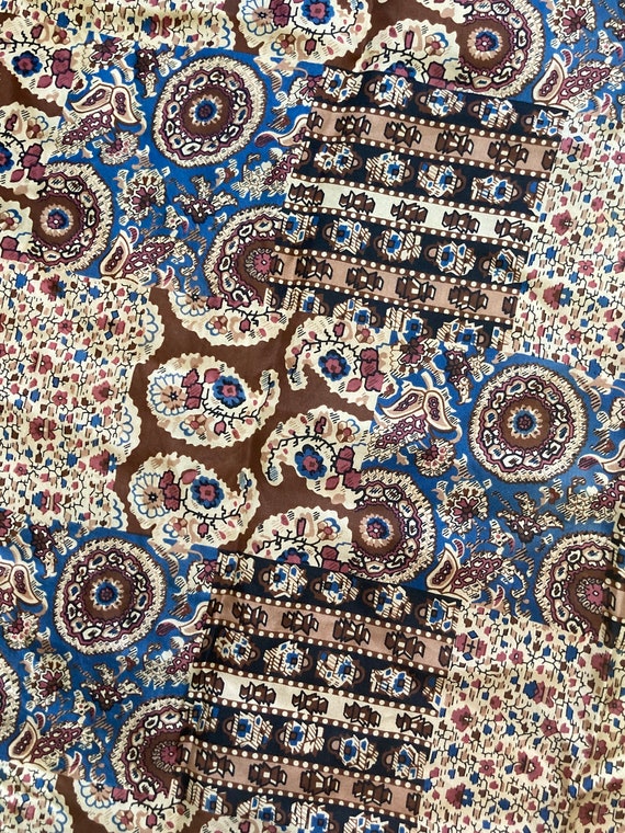 Patchwork Print Vintage Square Scarf - image 5