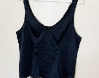 Camisola de lencería vintage Vassarette de nailon y encaje negro
