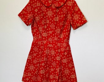 1960s Hartsville Tailormade Vintage Peter Pan Collared Mini Dress