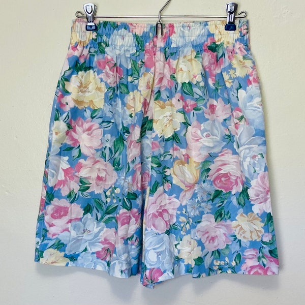 Pastel Floral Vintage 80s Soft Shorts with Pockets