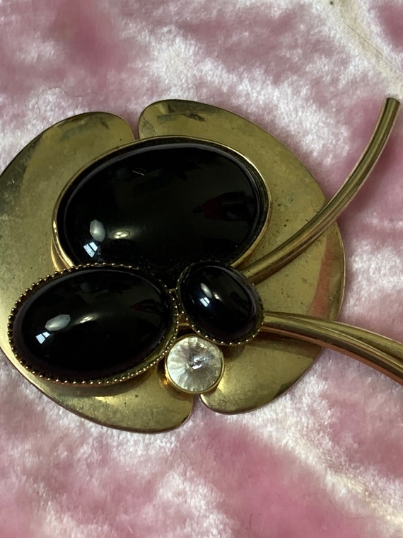 Avant Garde Vintage 70s Obsidian Lily Brooch - image 3