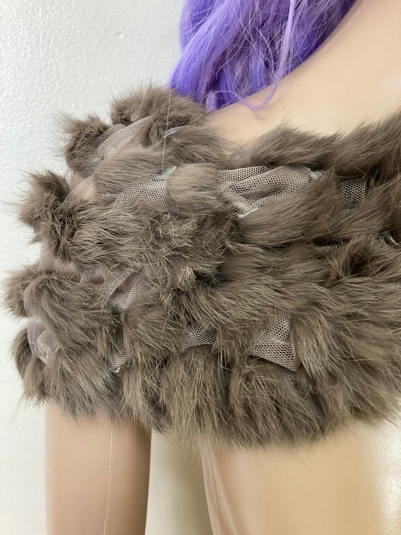 Vintage 1970s Taupe Rabbit Fur Collar Scarf - image 9