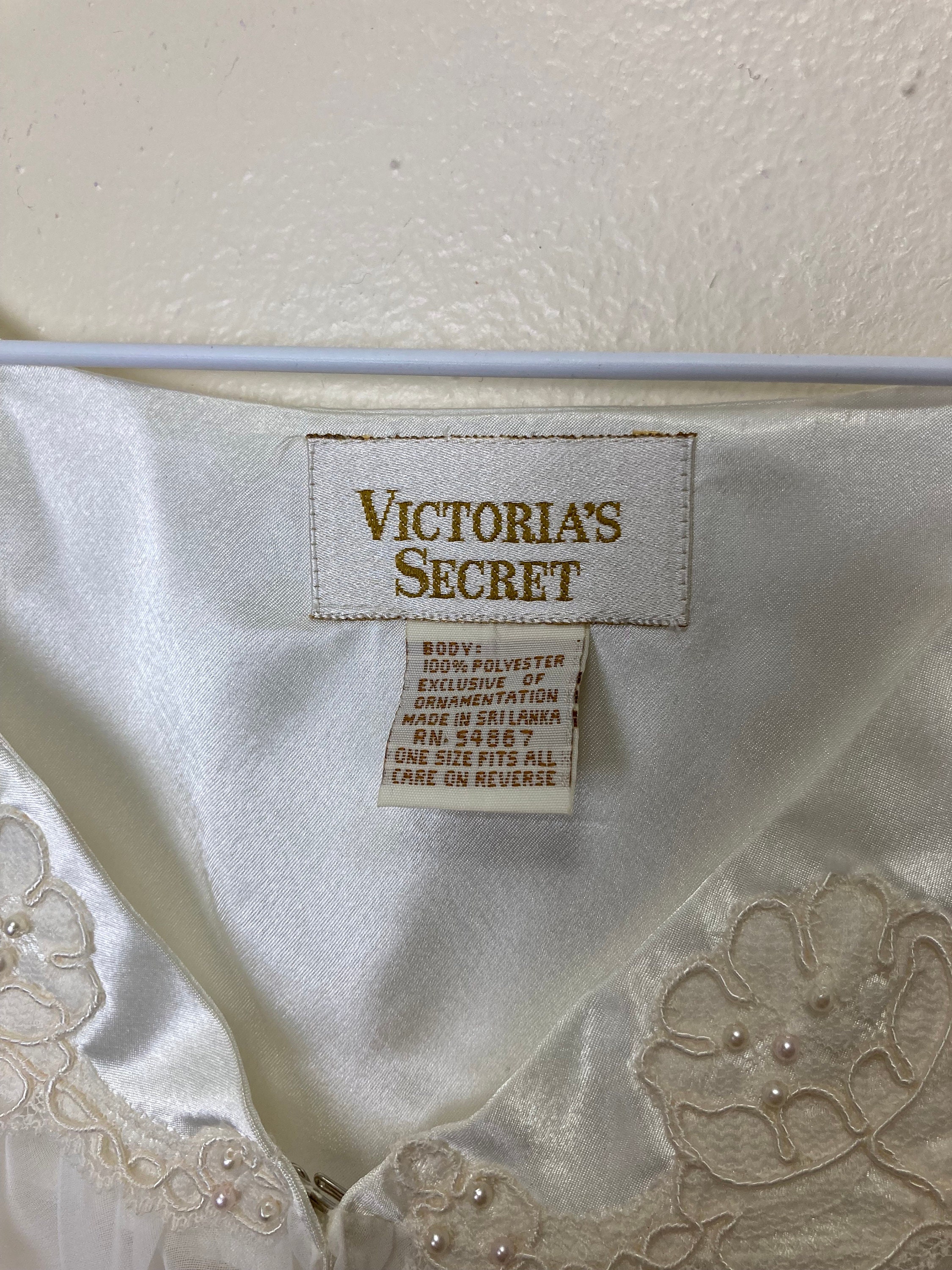 半額満載！スーパーSALE グランドセール！ Gold Secret Victoria's Label 80s Vintage Chiffon and Satin トップス
