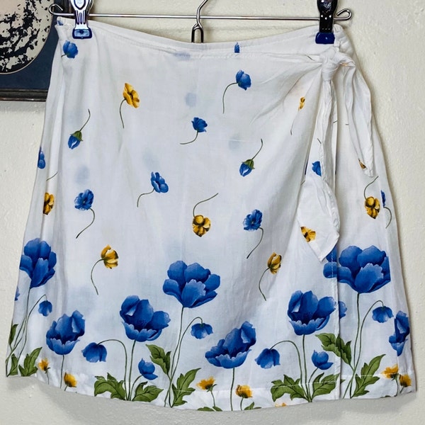 Y2K Vintage 1990s Blue Poppies Print Mini Skirt