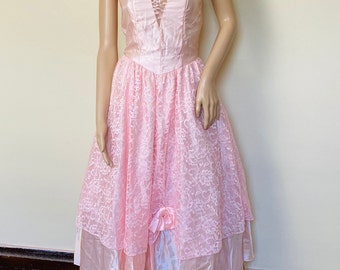 Candy Pink Vintage 80s Ruffled Sleeveless Sweetheart Princess Dress S