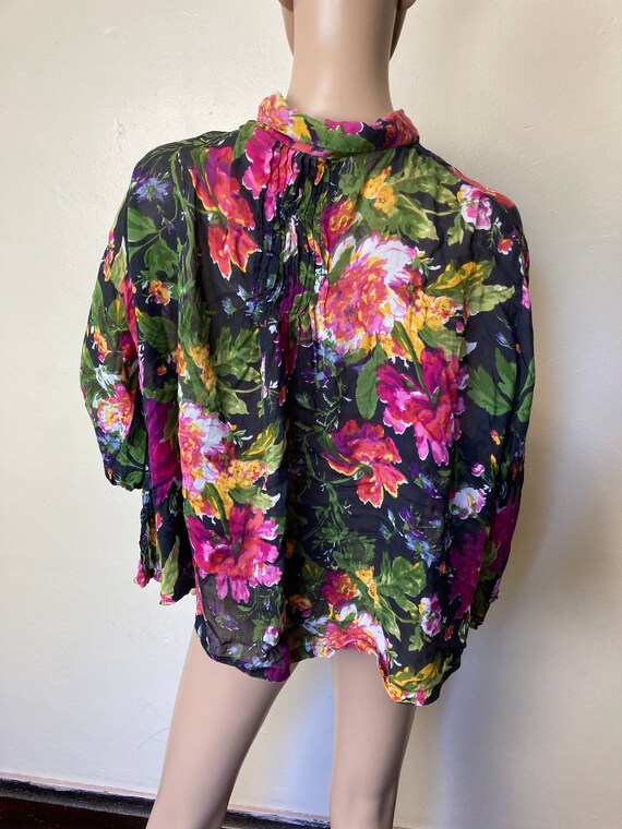 Floral Gauze Vintage 90s Boxy Collared Top - image 8