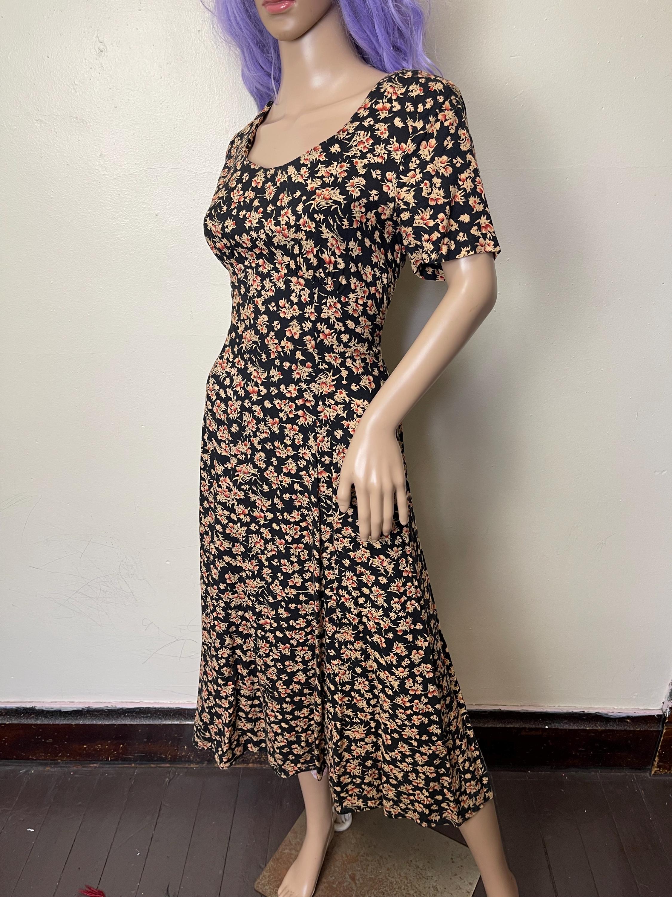 Crossback Neutral Floral Vintage 90s Empire Waist Botanical