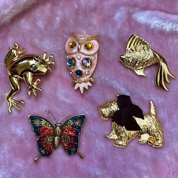 Pick One Novelty Gold Tone Vintage 80s Brooch Pin - Etsy