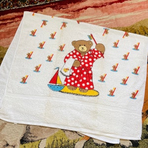 Bathtime Teddy Bear Vintage 80s Deadstock Cotton Towel