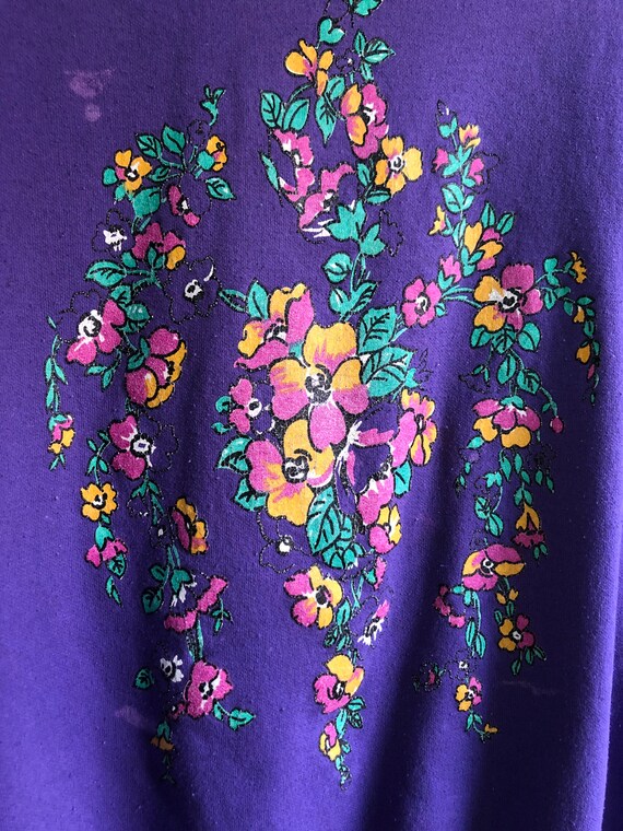 Vintage 80s Botanical Oversize Purple Sweatshirt - image 3