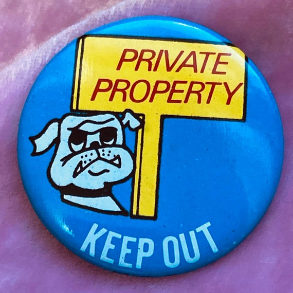 Private Property Vintage 70s Bulldog Pin