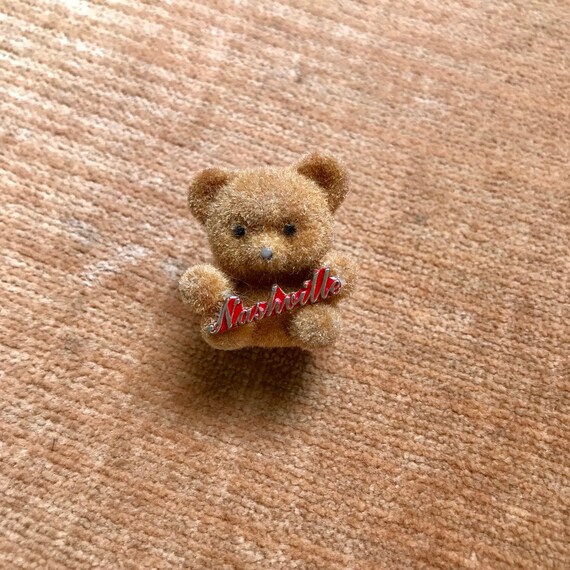 Vintage 80s Nashville Teddy Bear Pin - image 3