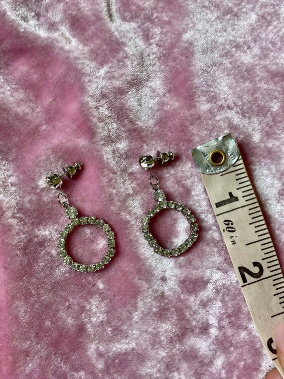Sparkly 80s Rhinestone Round Earrings - image 3