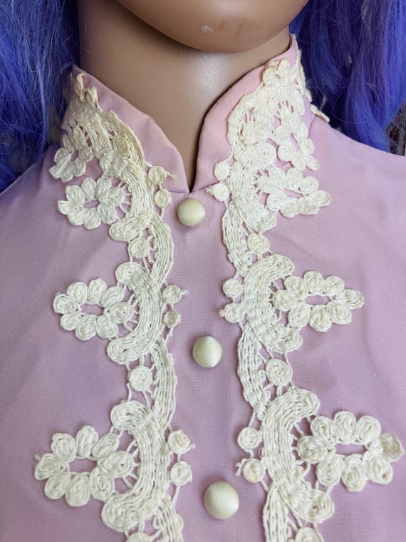 Lavender Purple and White Vintage 60s Ethereal Br… - image 10