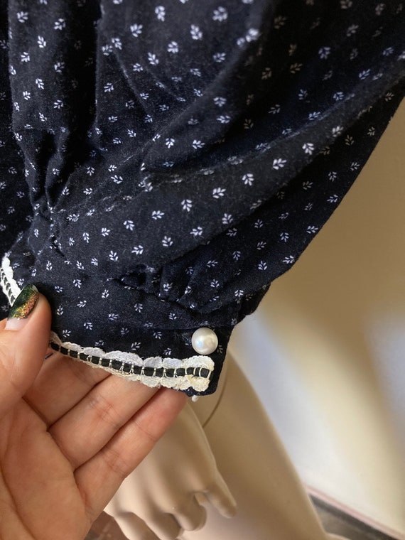 Balloon Sleeve Vintage 70s Collared Calico Croppe… - image 8