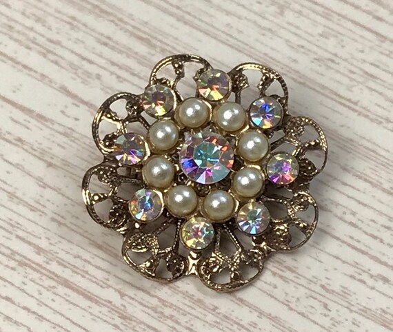 Stunningly Beautiful Vintage 1960s Iridescent Rhin