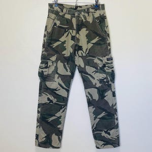 Pantalon cargo camouflage Wrangler vintage des années 90 doublé polaire