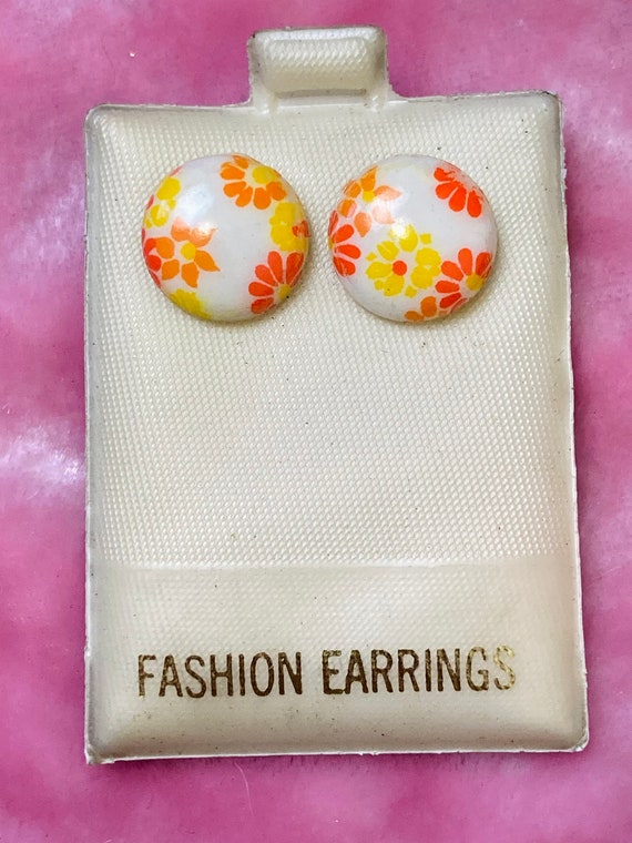 Orange and Yellow Flower Buttons Vintage 60s Dead… - image 2
