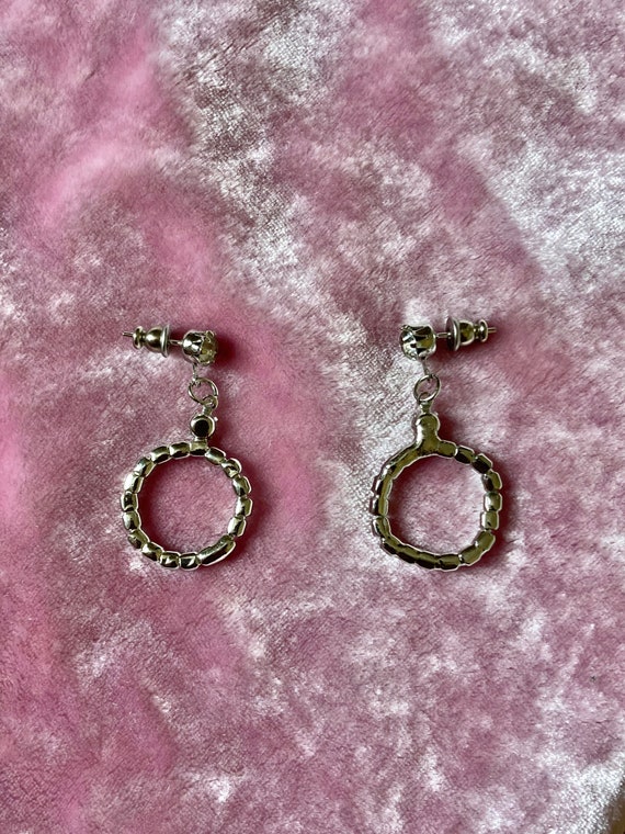 Sparkly 80s Rhinestone Round Earrings - image 4