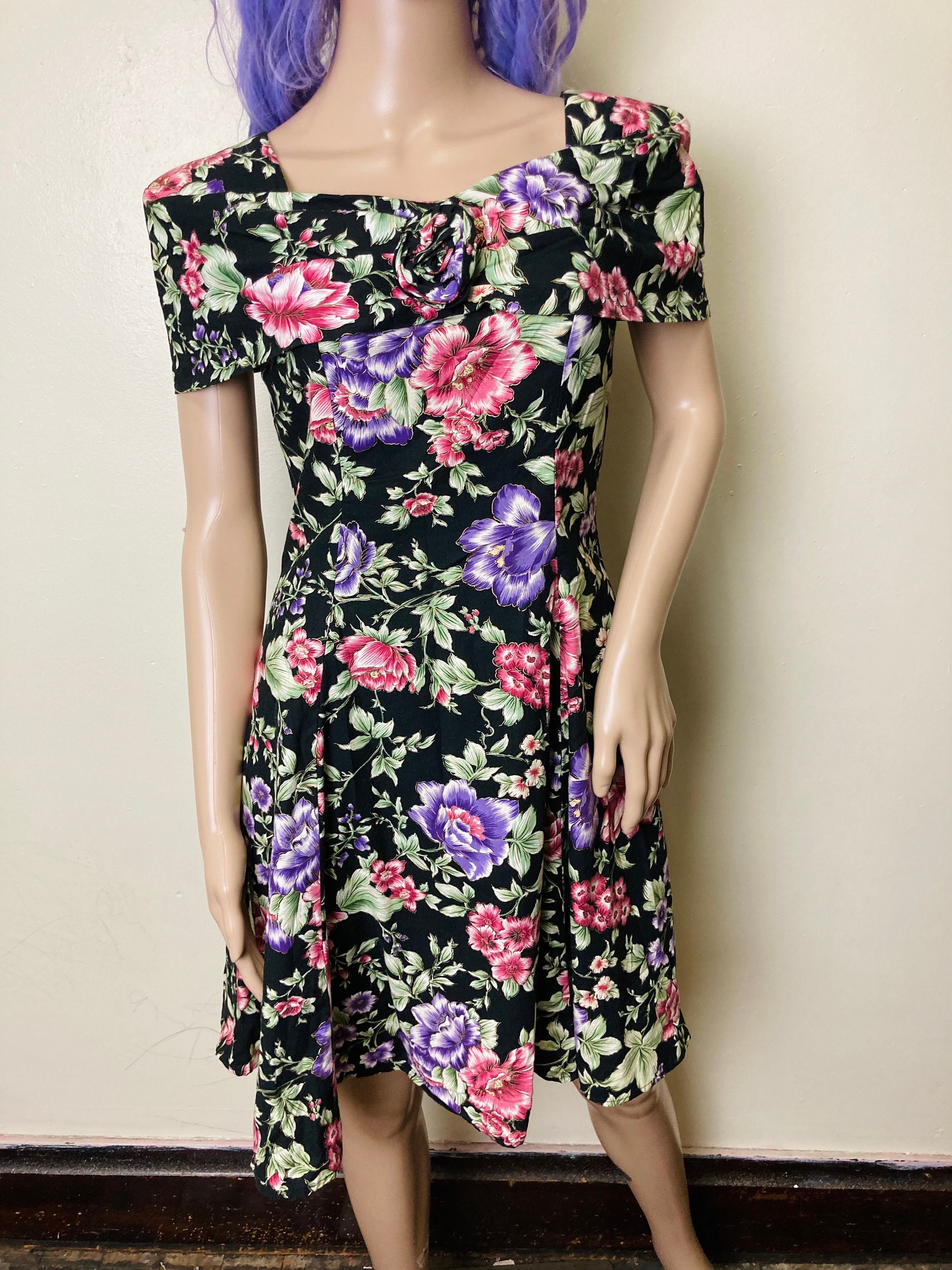 Structural Shoulder Vintage 80s Jewel Tone and Gold Floral