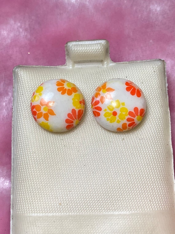 Orange and Yellow Flower Buttons Vintage 60s Dead… - image 3